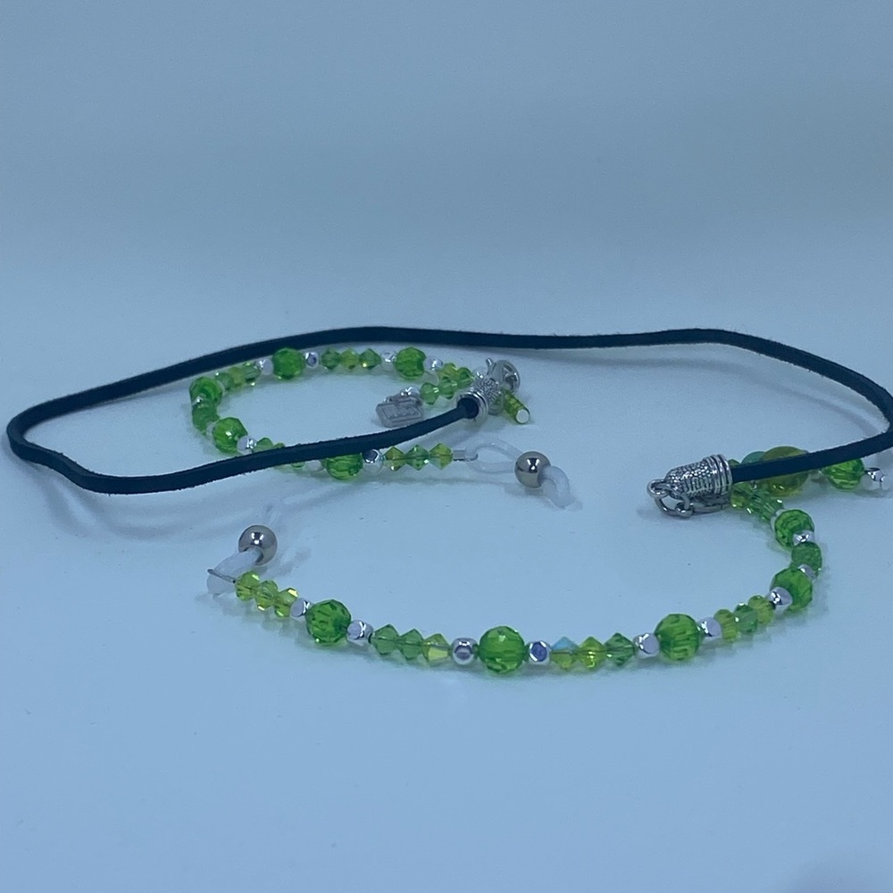 Elegant Green Beaded Convertible Eyeglass Strap